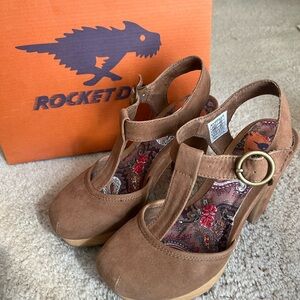 Rocket Dog T-strap pumps